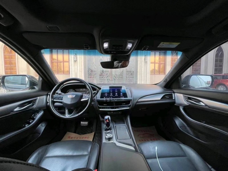 保定20年凯迪拉克CT55