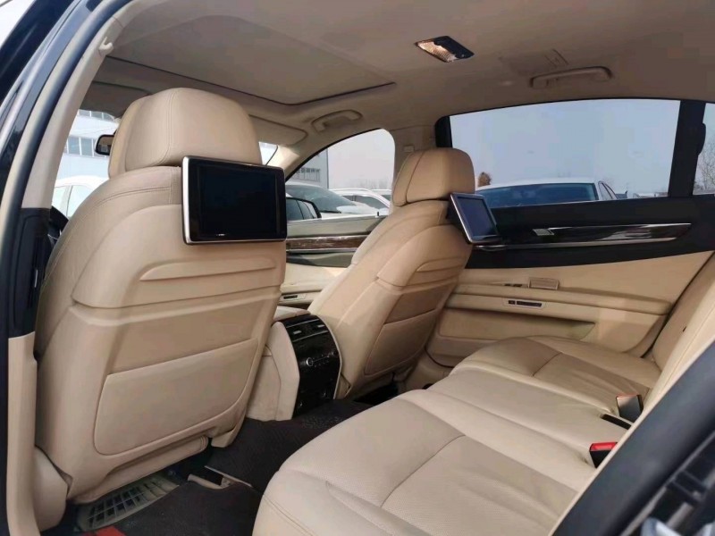 保定14年宝马7系6