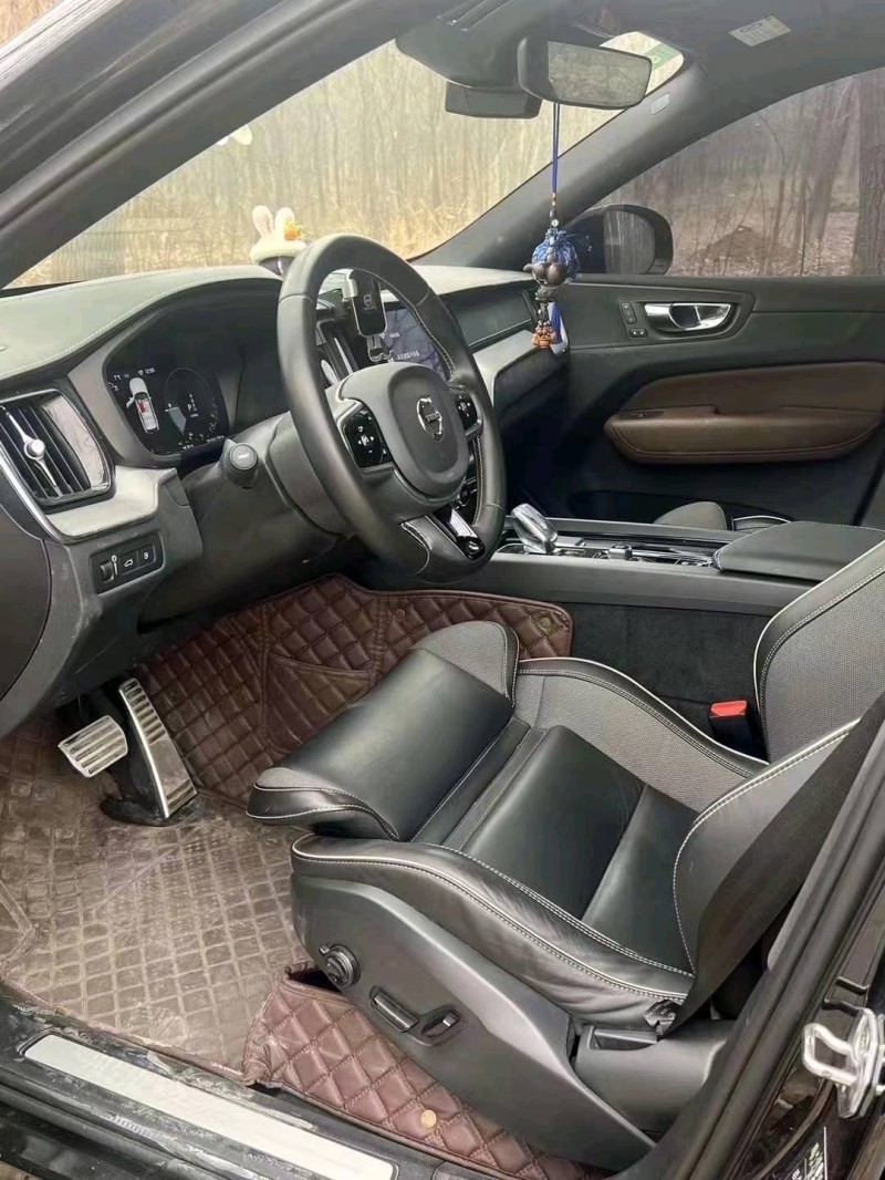 枣庄20年沃尔沃XC603