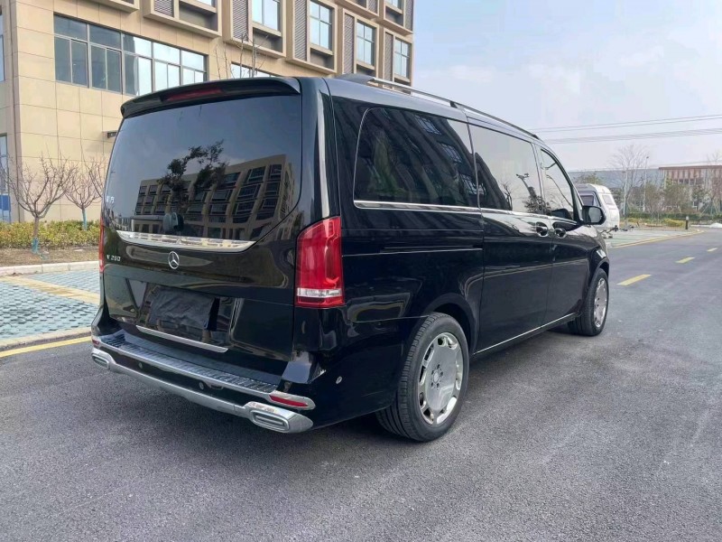 徐州21年奔驰V8