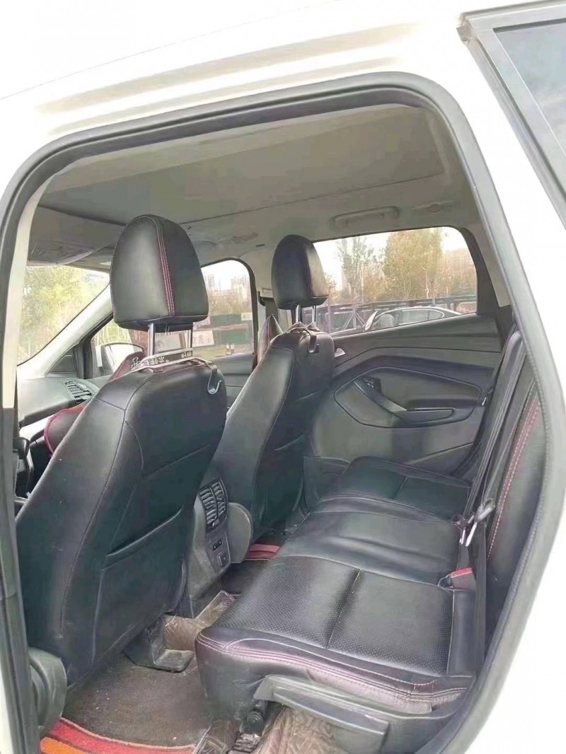 济南16年福特翼虎8