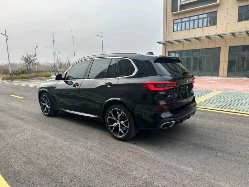 徐州19年宝马X57