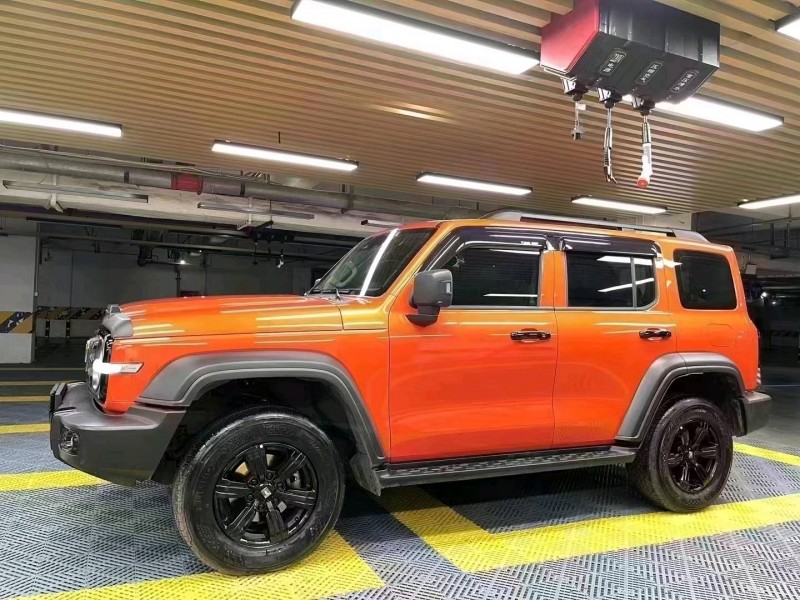 成都21年长城汽车坦克3003