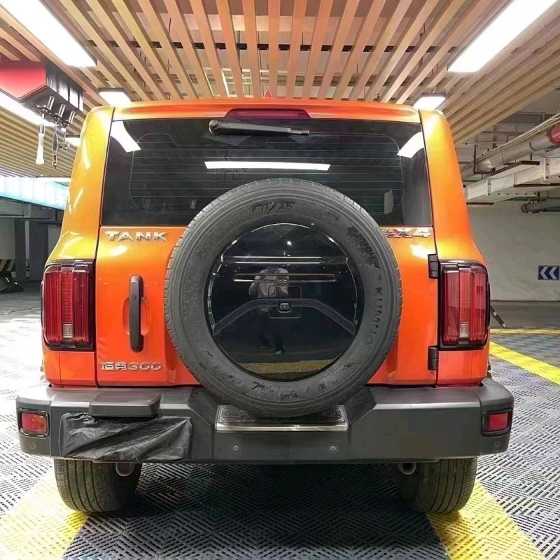 成都21年长城汽车坦克3005