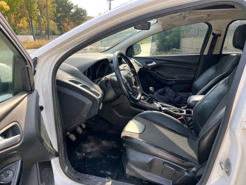 临沂14年福特福克斯4