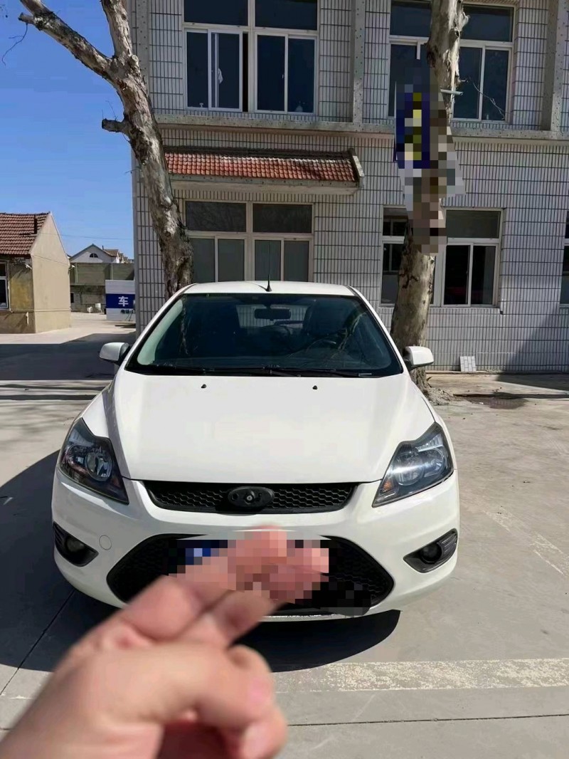 临沂14年福特福克斯1