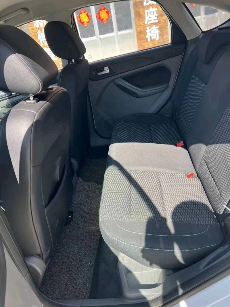 临沂14年福特福克斯6