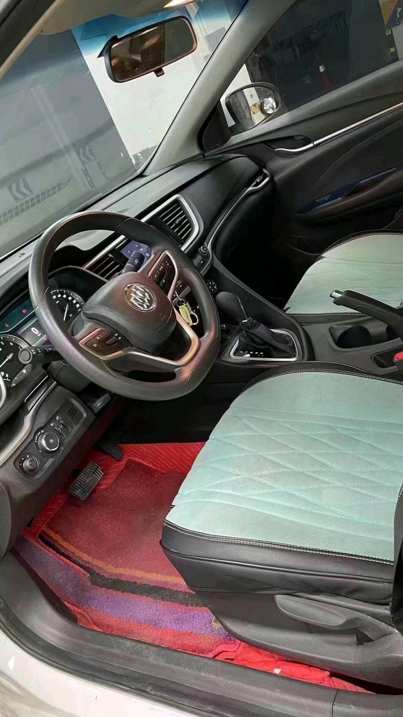 成都22年别克英朗6