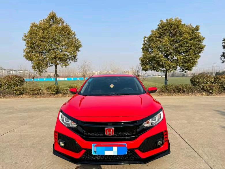 盐城18年本田思域1