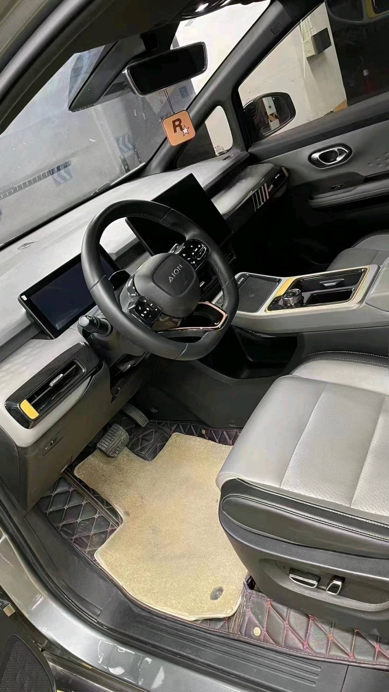 成都22年传祺埃安Y7