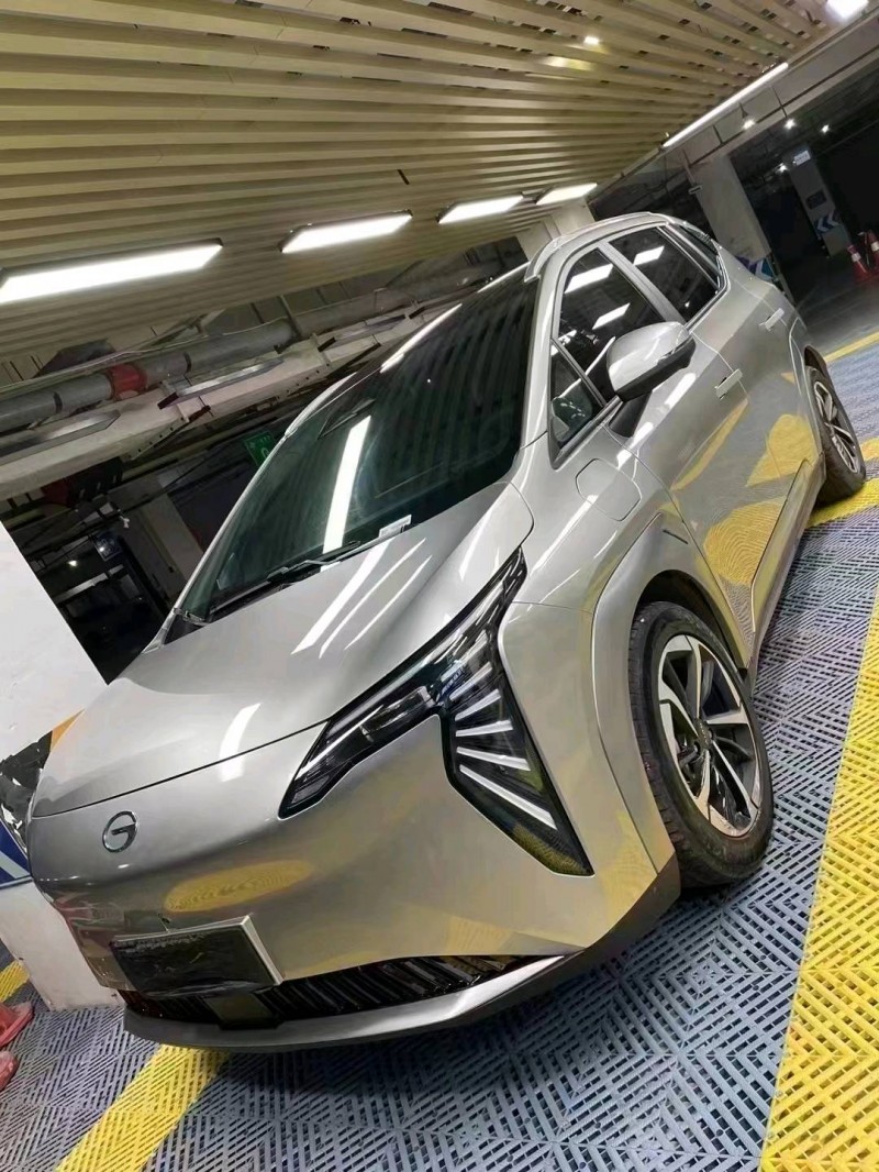 成都22年传祺埃安Y2