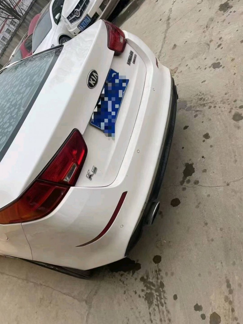 保定14年起亚K56