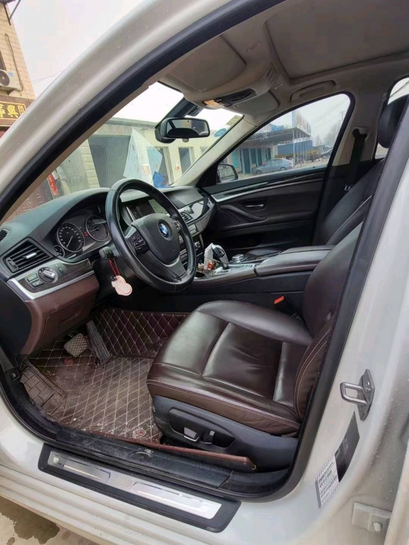 保定16年宝马5系4