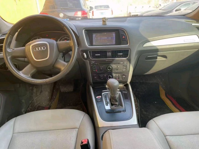 保定14年奥迪Q53