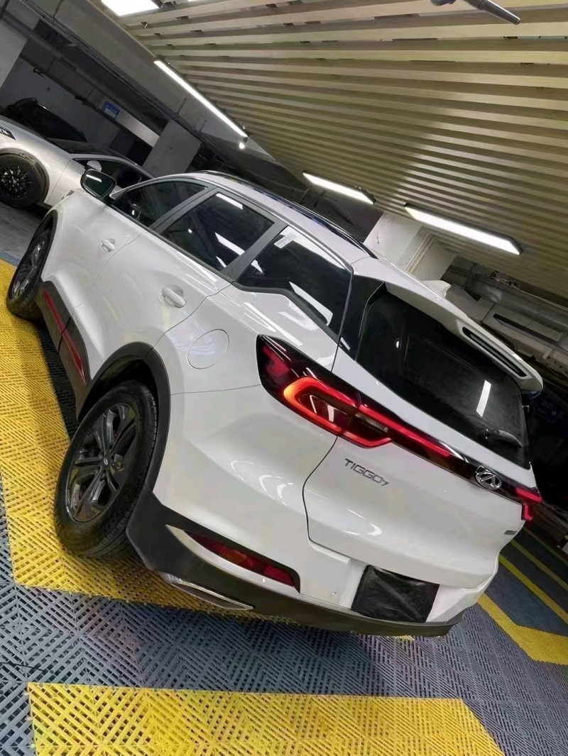 成都22年奇瑞瑞虎73