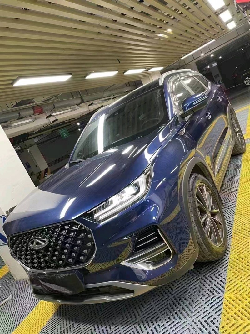 成都21年奇瑞瑞虎82