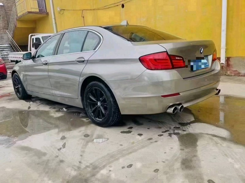 保定11年宝马5系7