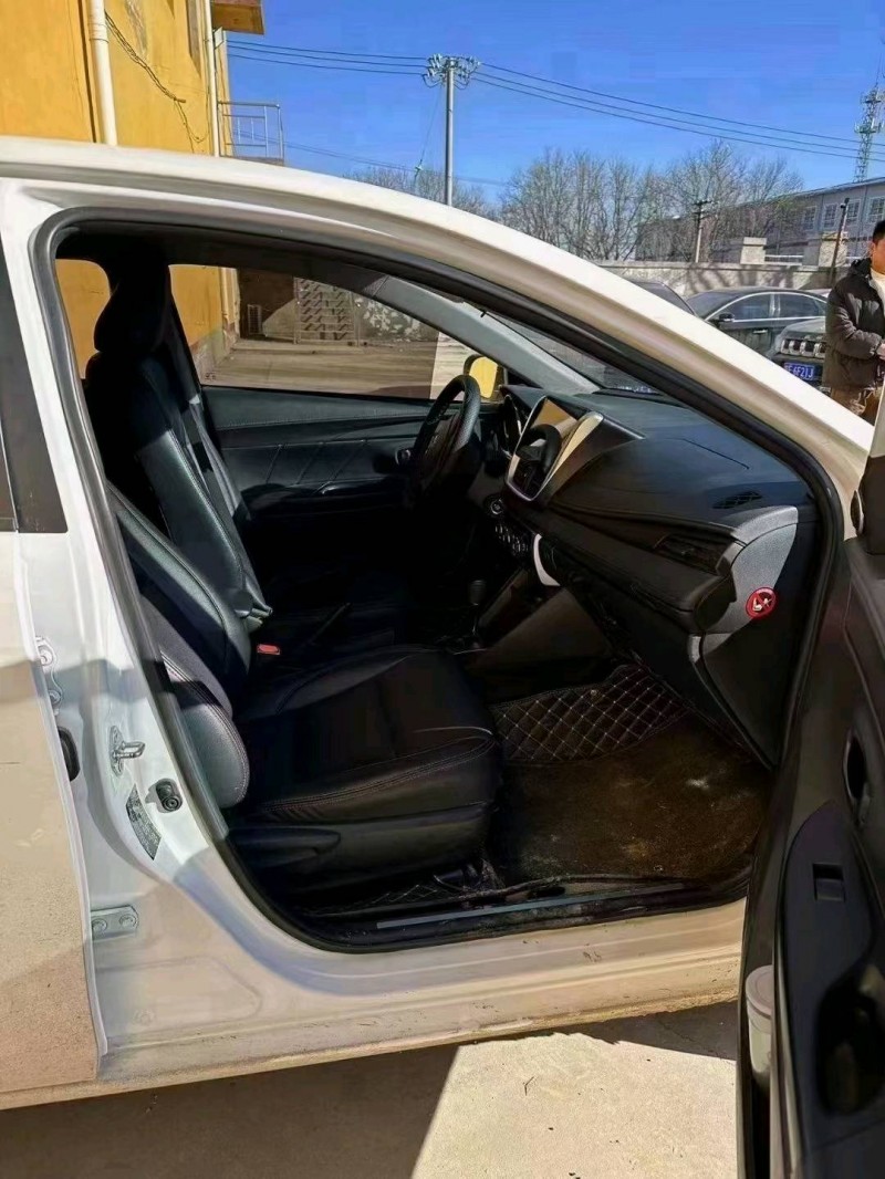 保定20年丰田YARiS L 致享5