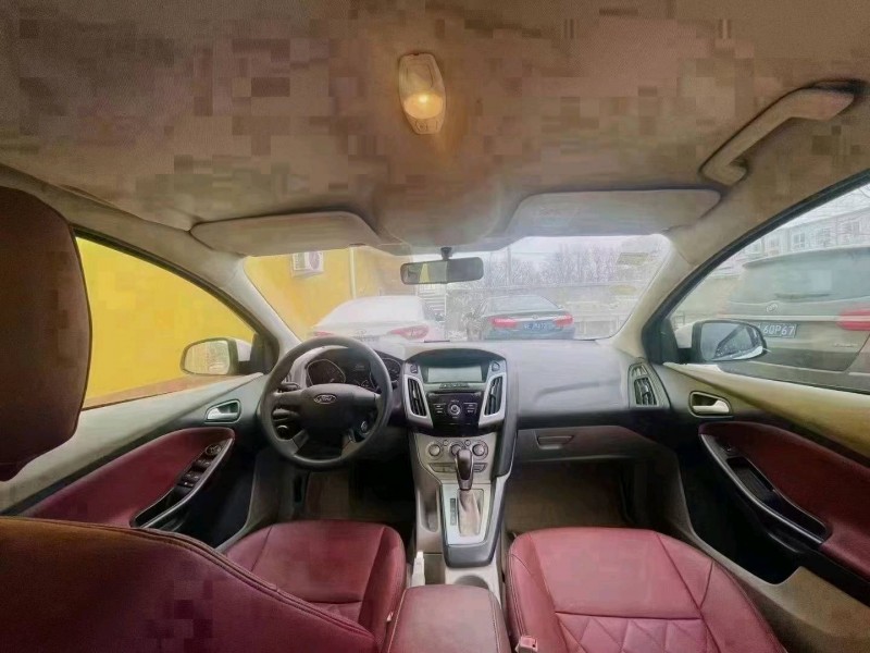 保定13年福特福克斯4