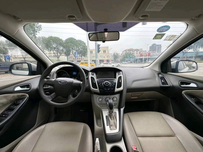 东莞14年福特福克斯5