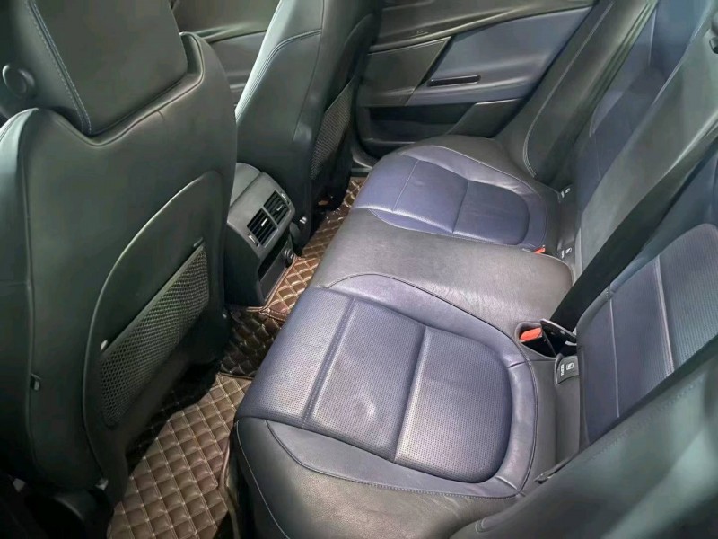 保定17年捷豹XE6