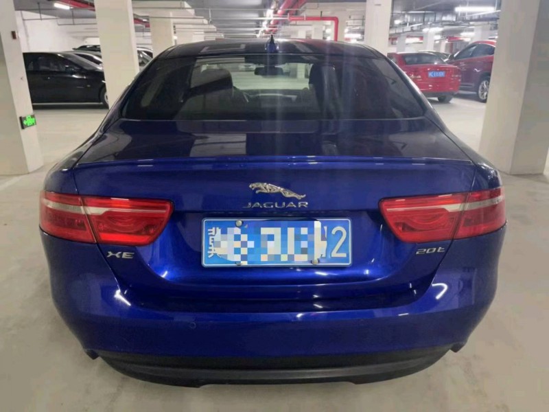 保定17年捷豹XE8