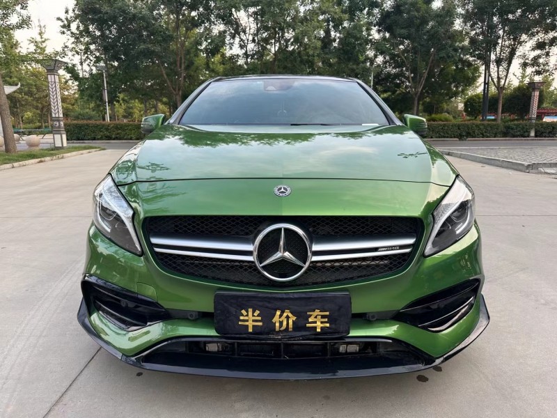 济宁18年奔驰A1