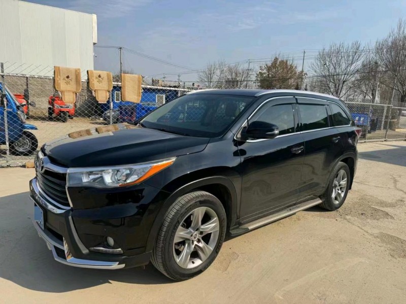 邯郸15年丰田汉兰达3