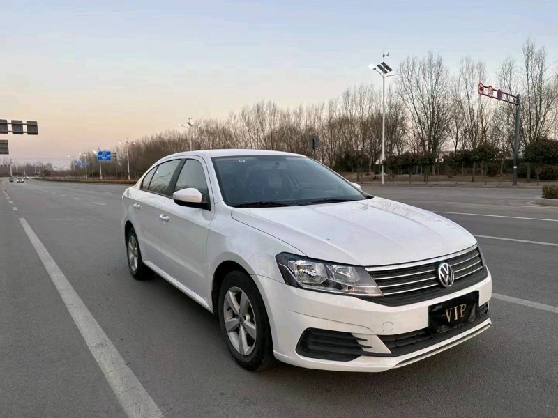 枣庄21年大众朗逸2