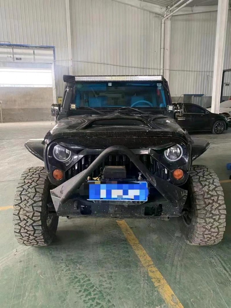 枣庄09年Jeep牧马人1