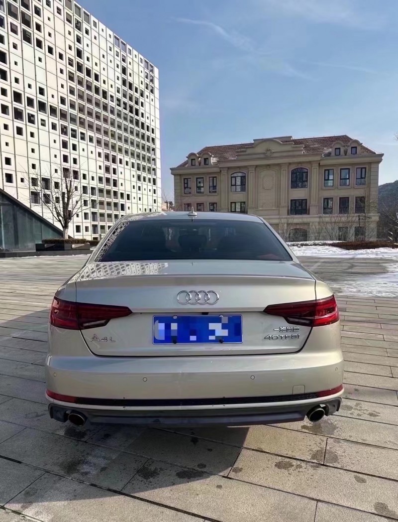 济宁18年奥迪A4L9