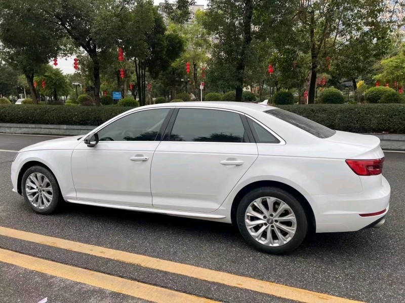 珠海17年奥迪A4L7