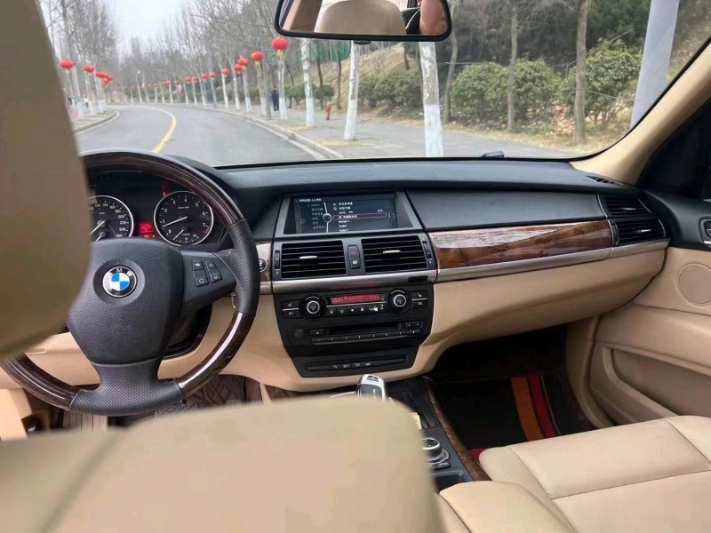 珠海13年宝马X55