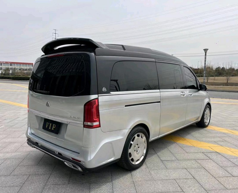 盐城18年奔驰V8