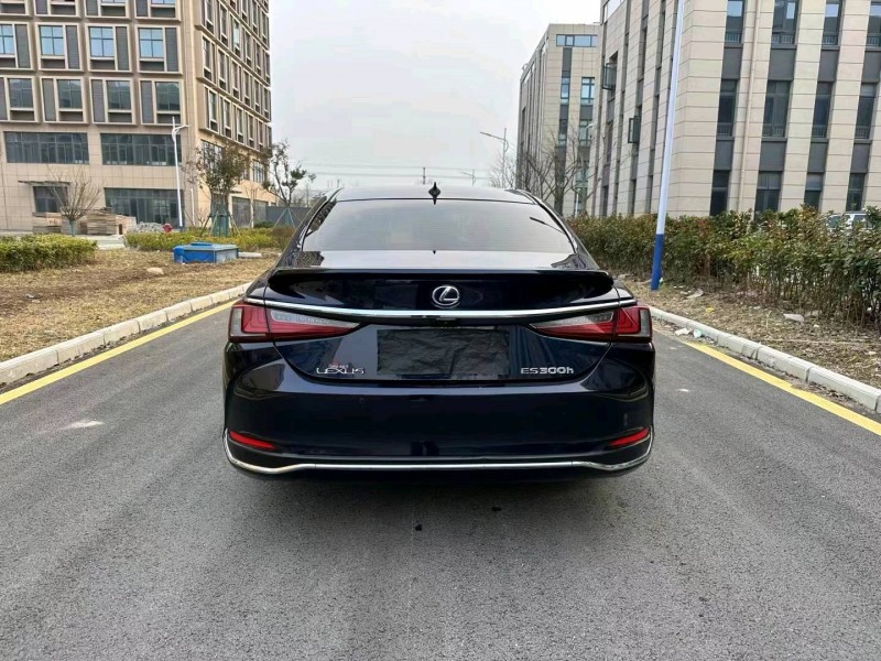 徐州19年雷克萨斯ES9