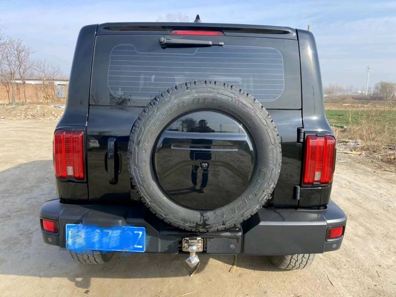 保定21年长城汽车坦克3008