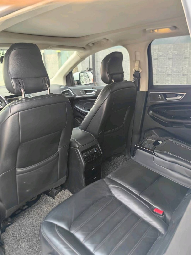 保定15年福特锐界9