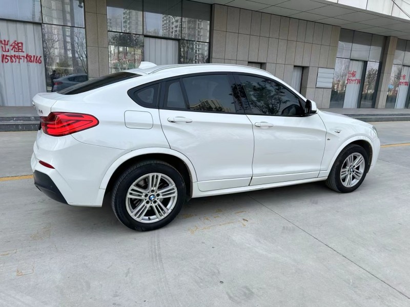 济宁18年宝马X44