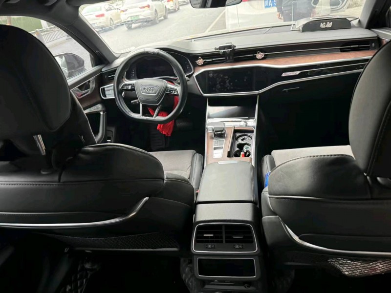 济南23年奥迪A6L5