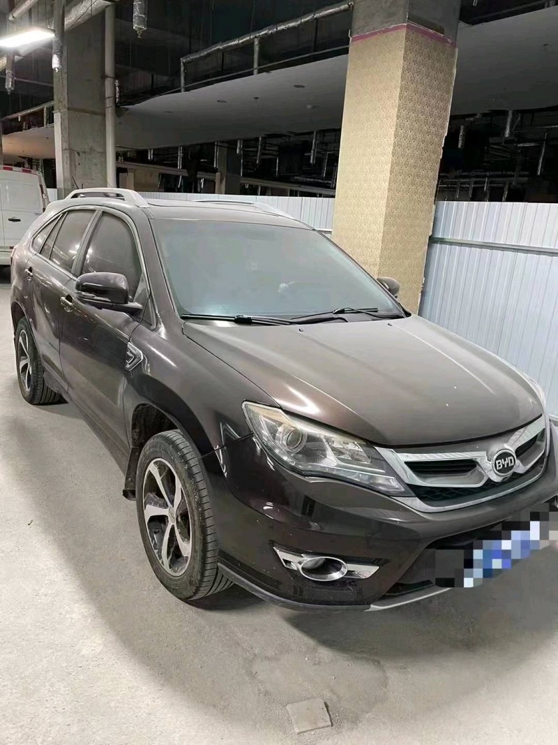 东营15年比亚迪S73