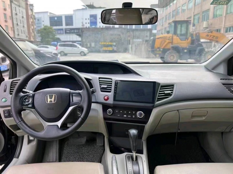 广州12年本田思域8