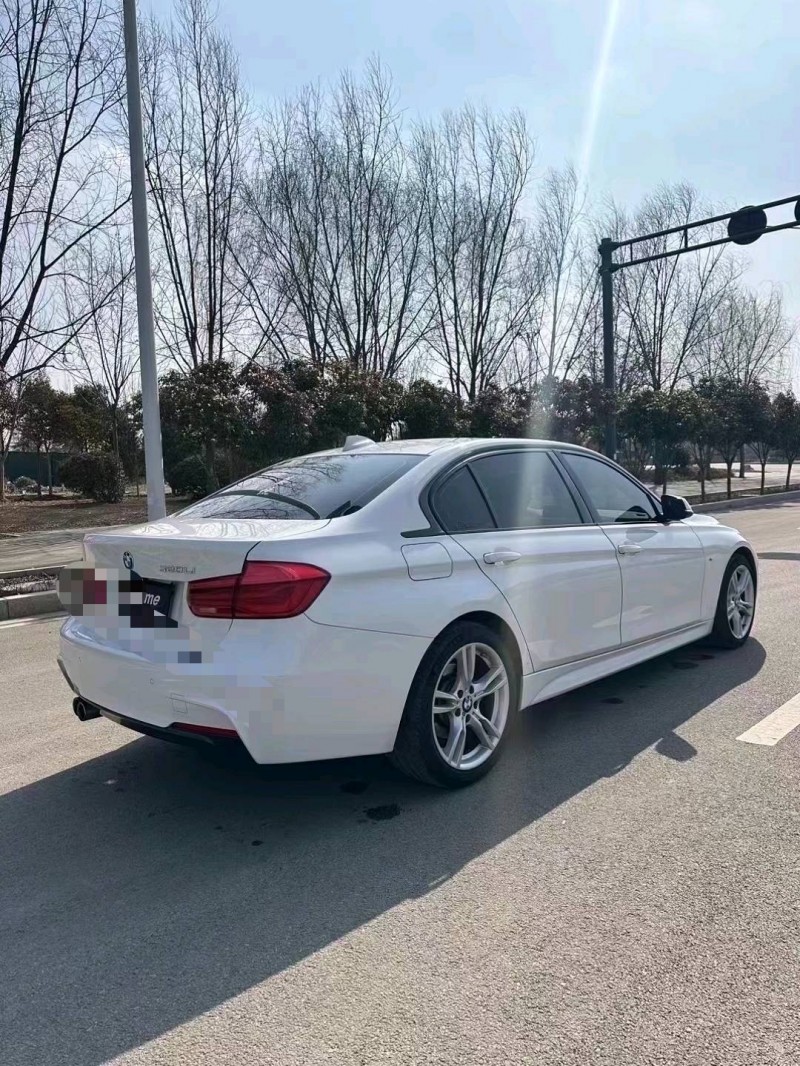 枣庄19年宝马3系9