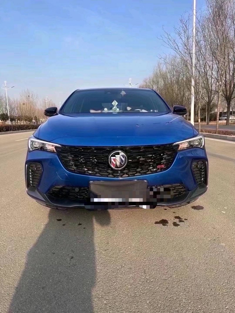 枣庄22年别克威朗1