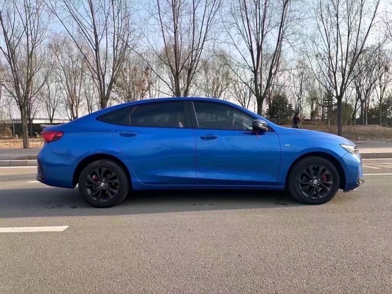 枣庄22年别克威朗7