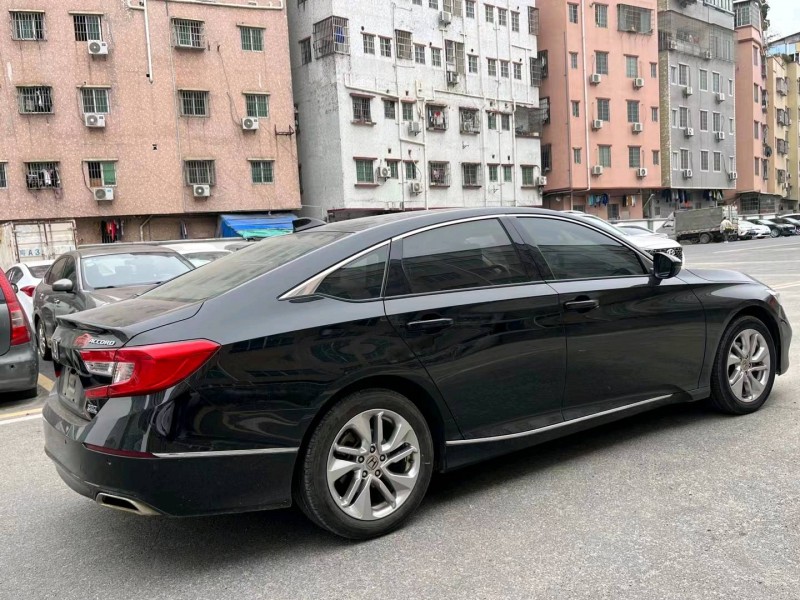 广州19年本田雅阁4