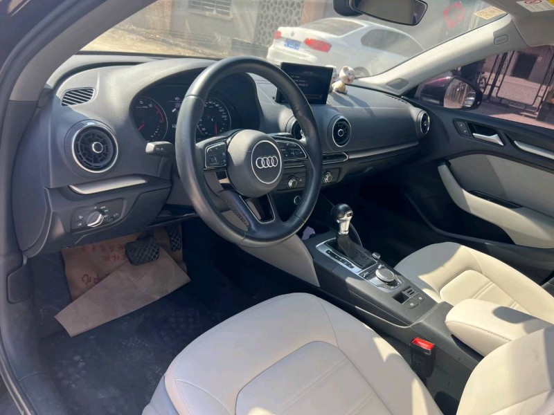 保定19年奥迪A38