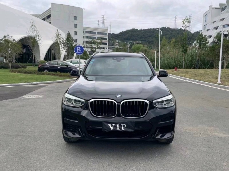 台州19年宝马X31