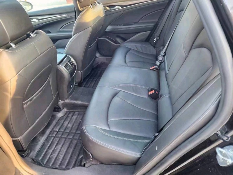 枣庄17年别克君越4