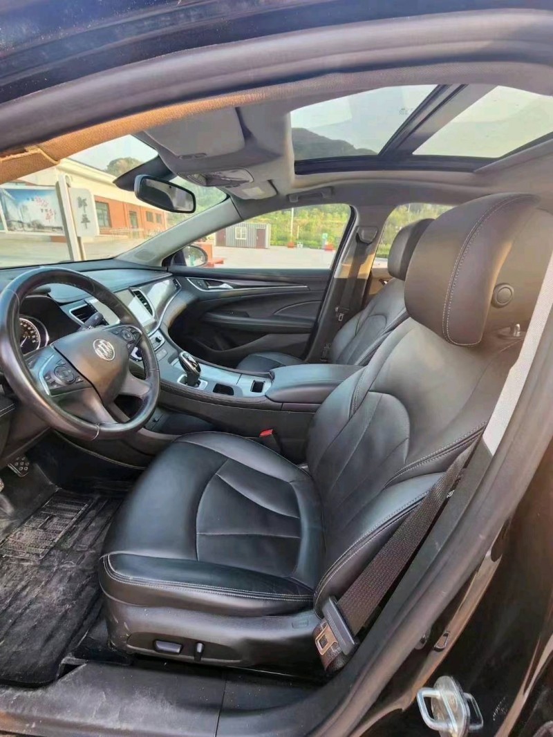 枣庄17年别克君越5