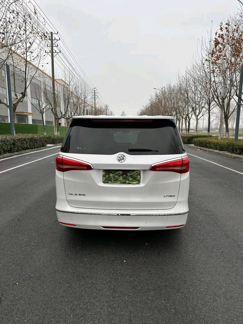 宿迁19年别克GL89